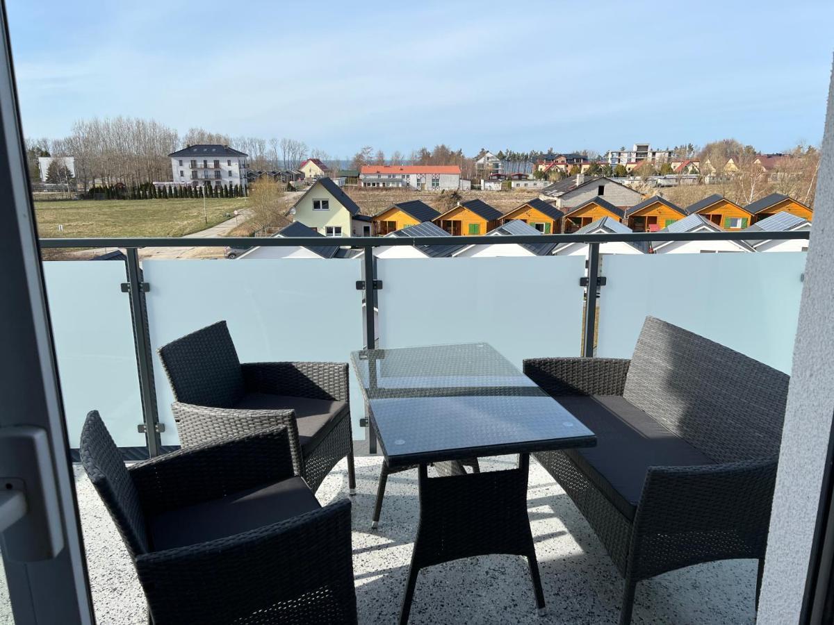 Apartament Premium Ze Zlota Wanna W Sypialni Widok Na Morze Dyskretny Taras Z Lozkiem - Baltyckie Sarbinowo 18 Eksteriør bilde
